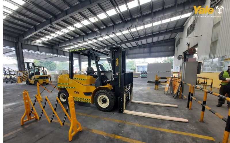 Dịch vụ cho thuê xe nâng tại Yale Forklifts Việt Nam