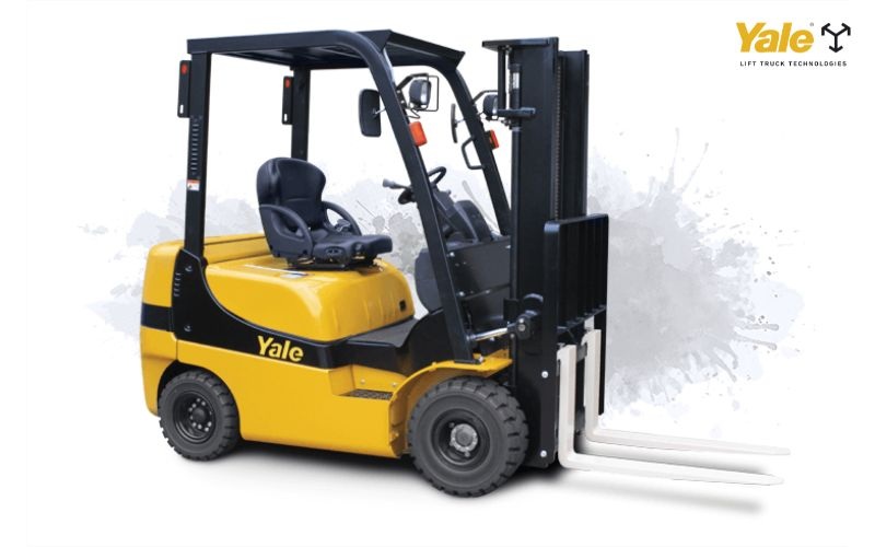 Tránh tình trạng xe nâng hoạt động liên tục quá tải hoặc để máy nổ chờ quá lâu