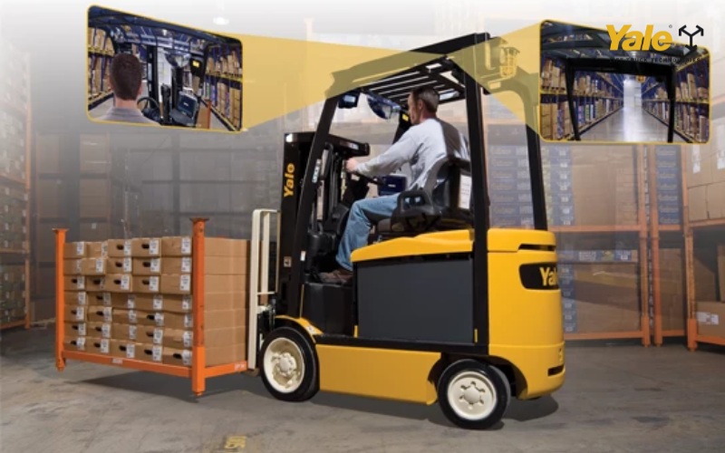 Để hành nghề lái xe nâng, người lao động bắt buộc phải có chứng chỉ vận hành hợp pháp nhằm đảm bảo an toàn và tăng cơ hội việc làm cũng như thu nhập