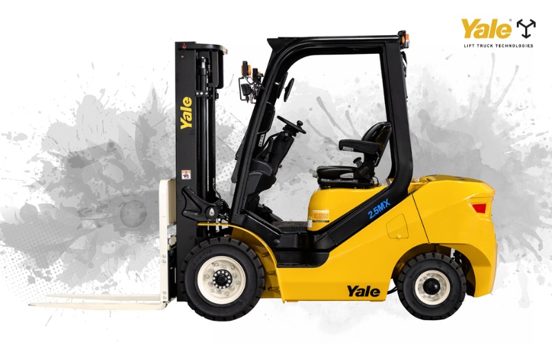 Xe nâng càng xoay được ưa chuộng nhờ giúp tăng năng suất, giảm thất thoát hàng hóa và tối ưu không gian làm việc trong nhiều lĩnh vực công nghiệp