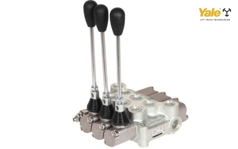 Bộ chia thủy lực giúp xe nâng vận hành ổn định và chính xác