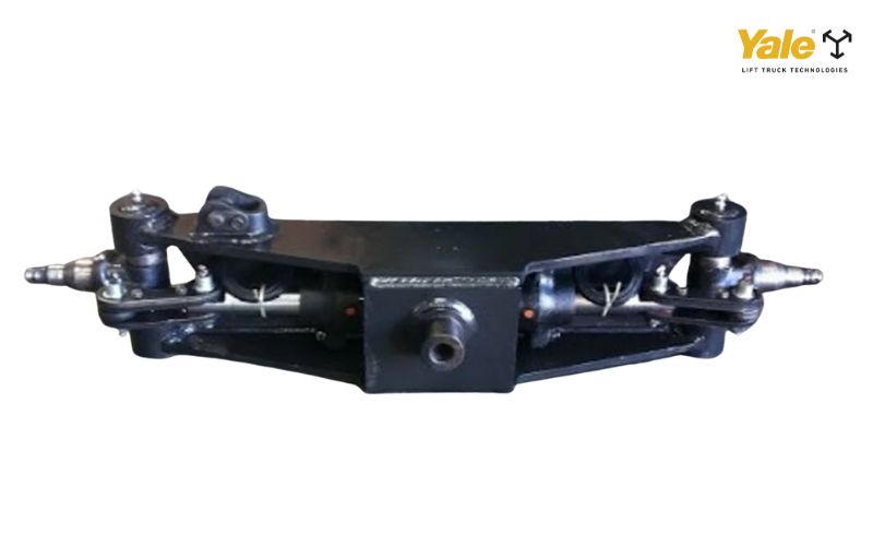 Bơm mỡ bôi trơn định kỳ vào các vú mỡ là biện pháp đơn giản nhất để chống mài mòn các khớp nối cầu sau.