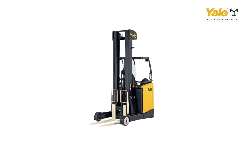 Việc lựa chọn xe nâng không nên chỉ dựa vào tải trọng nâng tối đa mà cần xem xét kỹ tâm tải của hàng hóa thực tế