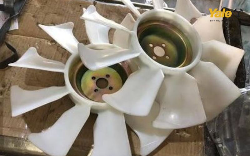 Cánh quạt xe nâng giúp làm mát động cơ và ngăn quá nhiệt