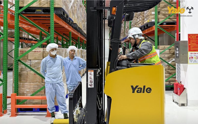 Năm yêu cầu này quyết định xe nâng có đủ điều kiện vận hành trong nhà máy thực phẩm chuẩn HACCP hay không.