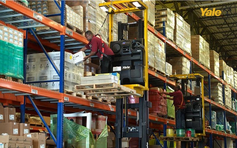 xe nâng order picker là gì xe nâng order picker là gì
